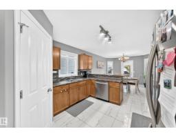 13528 141 Av Nw, Edmonton, AB T6V1W7 Photo 8