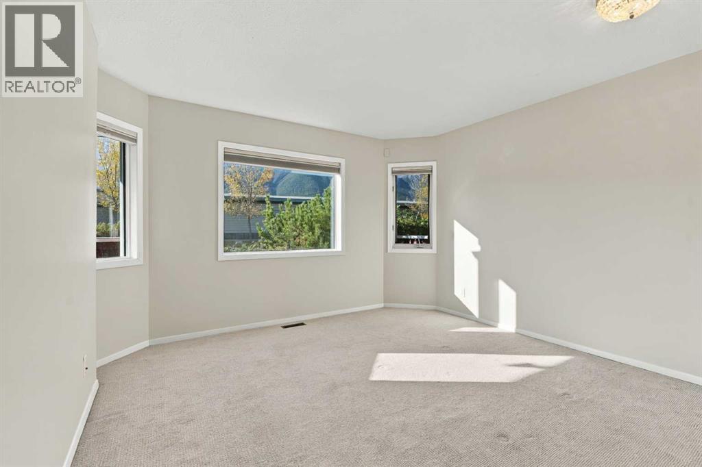 6, 717 7 Street Veterans Way photo 25
