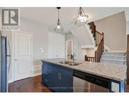 794 Cap Diamant Way, Ottawa, ON K4A1J8 Photo 10