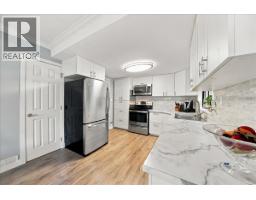 19 21550 Cherrington Avenue, Maple Ridge, BC V2X8S7 Photo 8