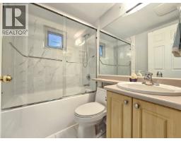 5521 Dundee Street, Vancouver, BC V5R3T8 Photo 24