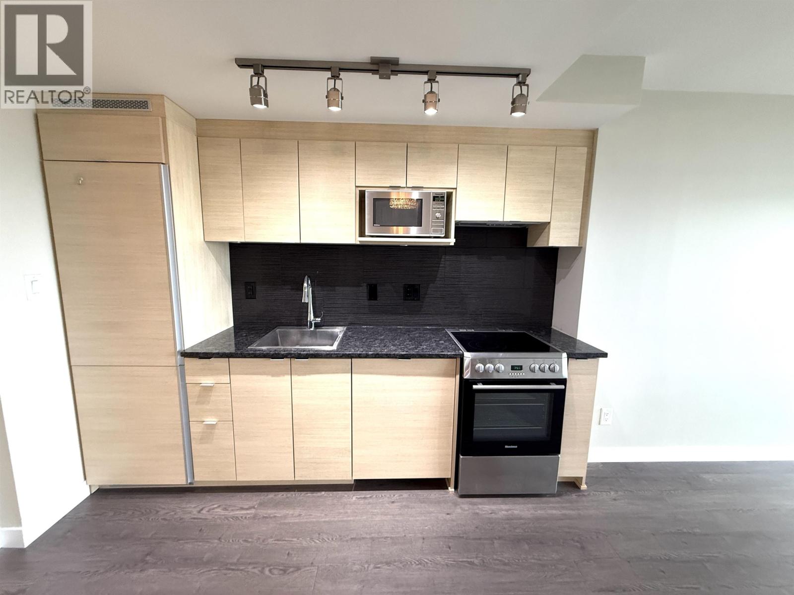 12xx 489 INTERURBAN WAY, Vancouver - Image 1