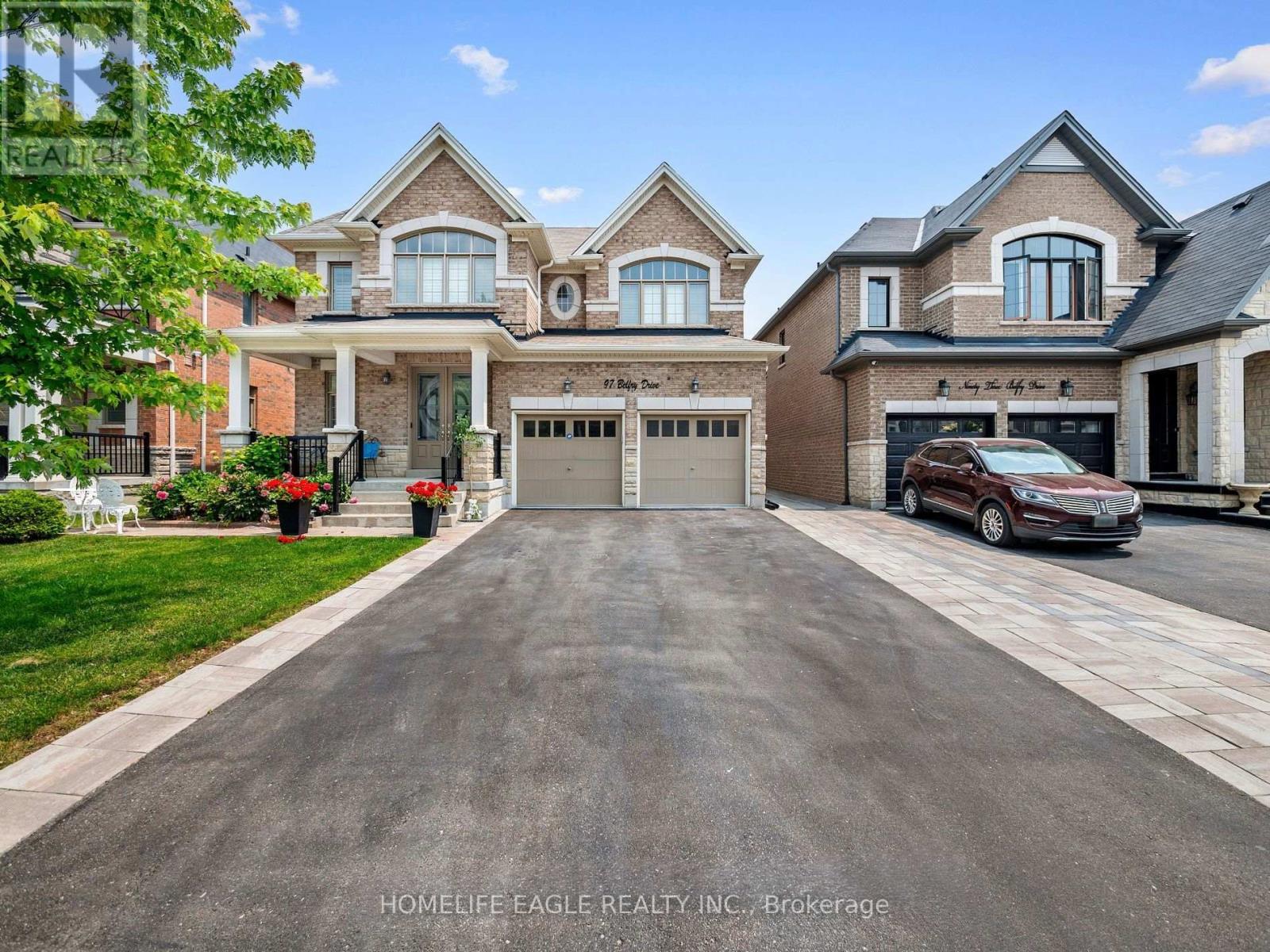 97 Belfry Drive, Bradford West Gwillimbury photo 11