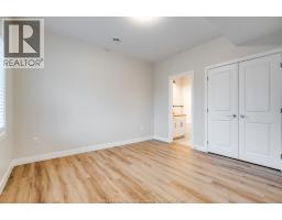 21283 Harbour Road Unit# 1, Wheatley, ON N0P2P0 Photo 13