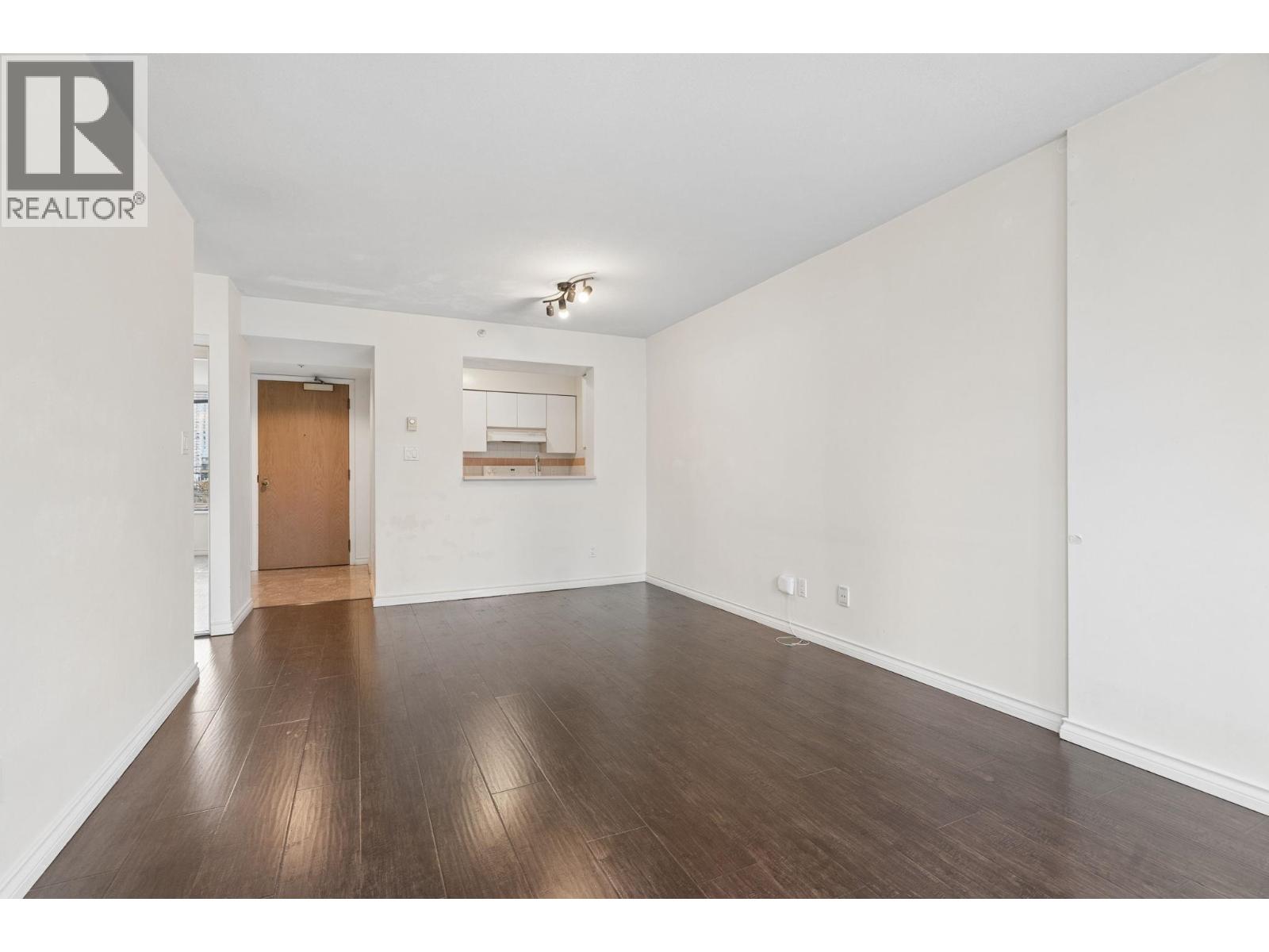 Photo of 805 888 HAMILTON STREET 10
