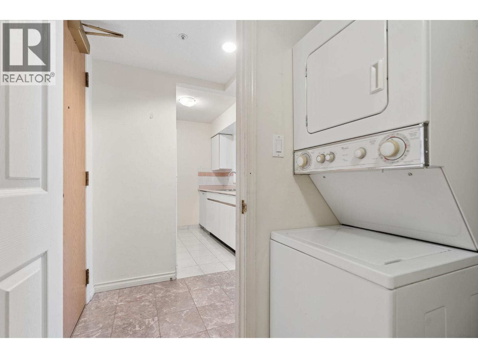 Photo of 805 888 HAMILTON STREET 23