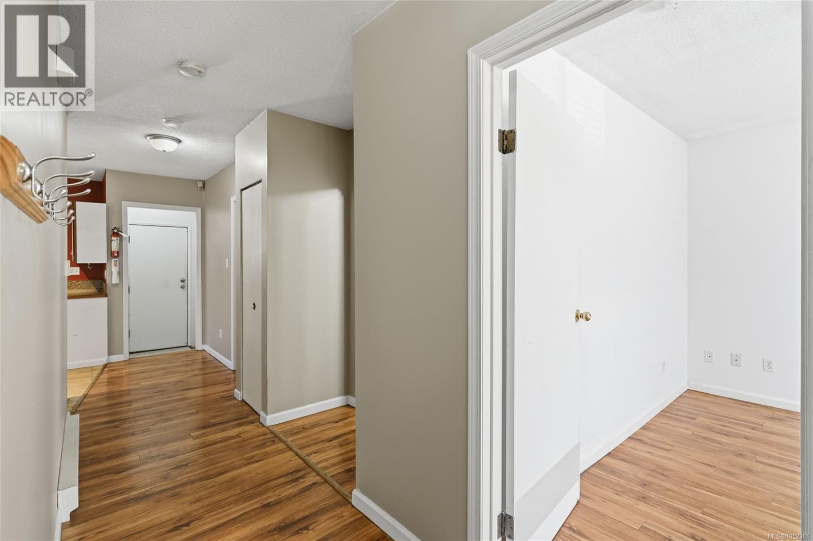 660 Townsite Rd, Nanaimo - Image 1