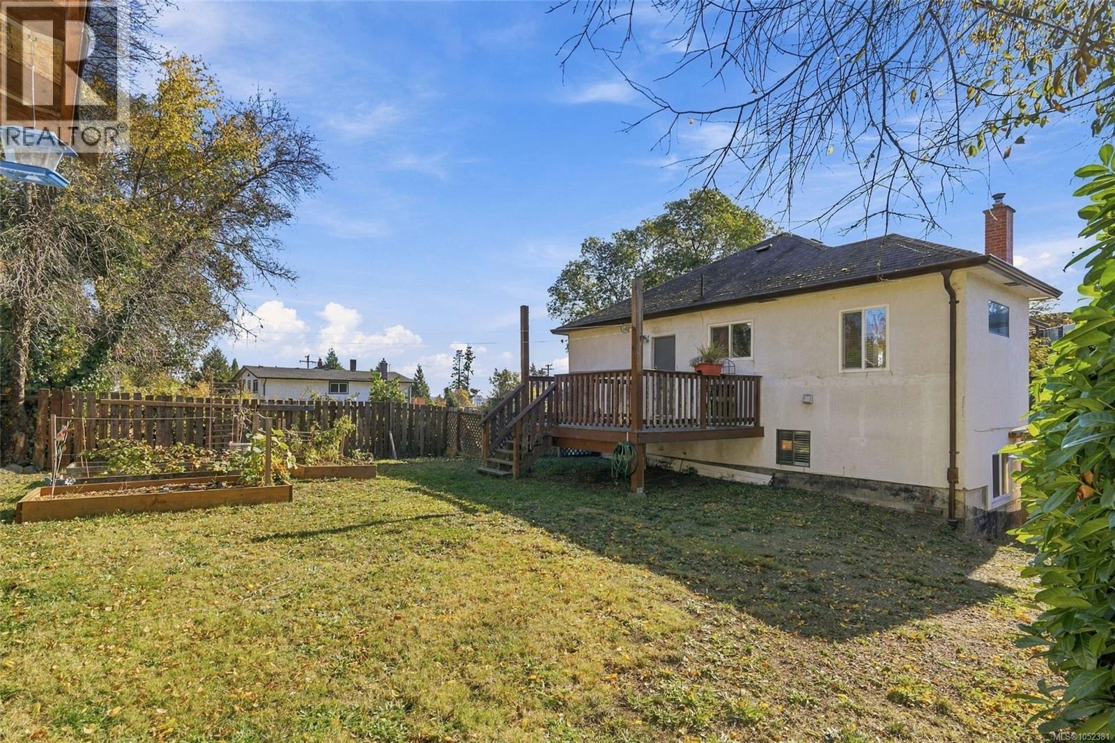 660 Townsite Rd, Nanaimo - Image 1