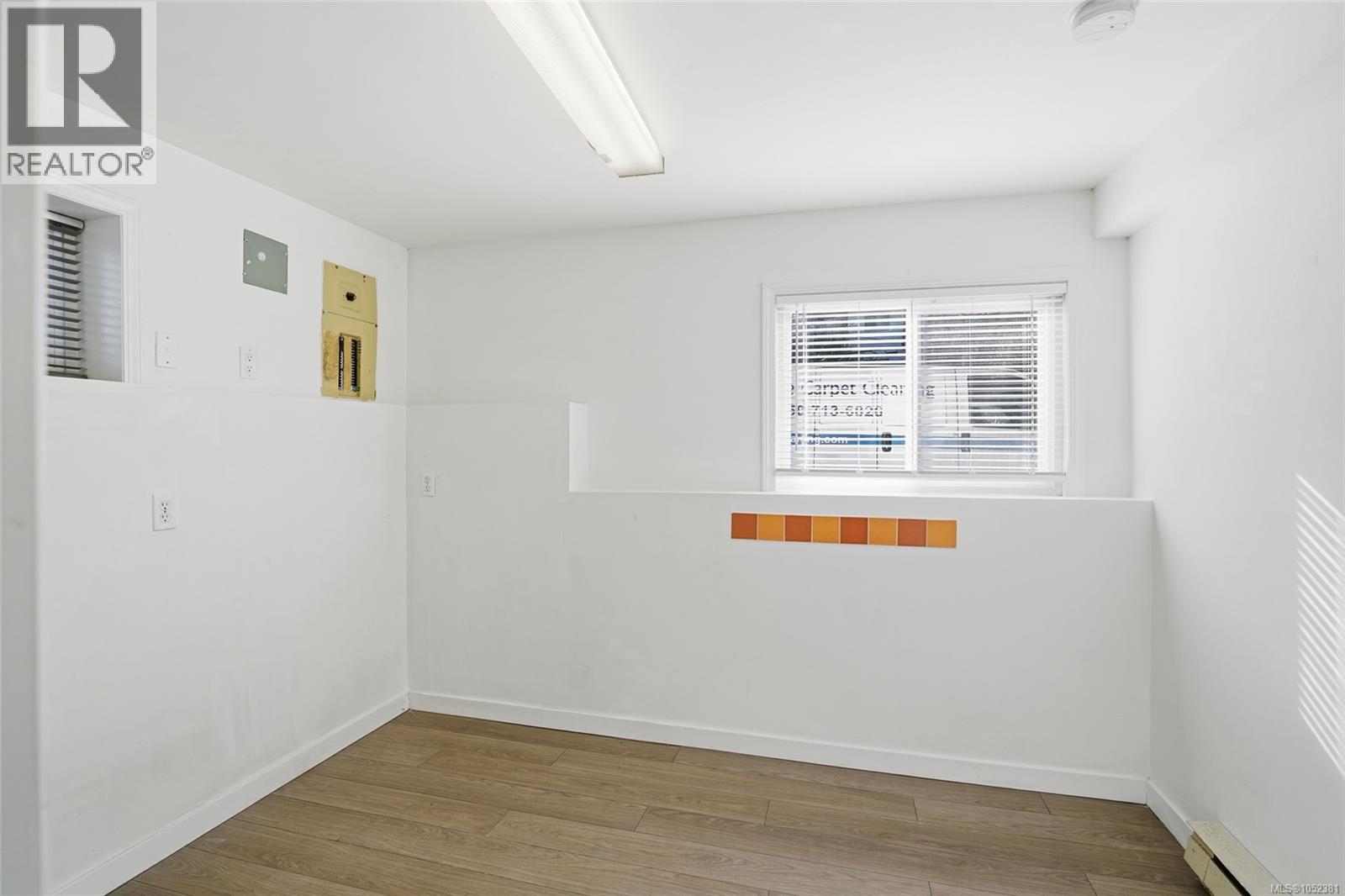 660 Townsite Rd, Nanaimo - Image 1