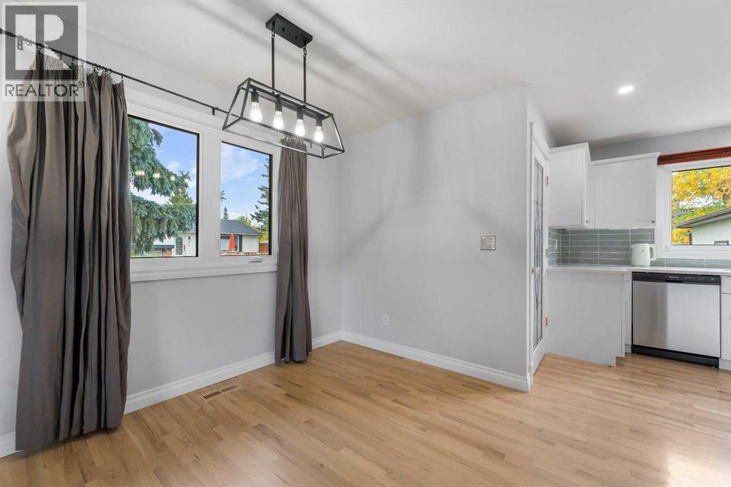 479 Bracewood Crescent SW, Calgary — photo 17
