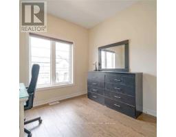 Upper - 17 Angelfish Road, Brampton, ON L7A5C5 Photo 12