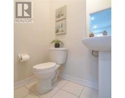 Upper - 17 Angelfish Road, Brampton, ON L7A5C5 Photo 13