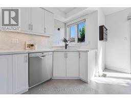 2206 Golden Orchard Trail, Oakville, ON L6M3N6 Photo 16