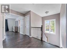 2206 Golden Orchard Trail, Oakville, ON L6M3N6 Photo 19