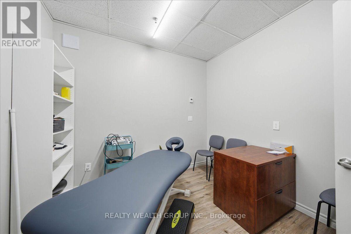 106 - 1280 FINCH AVENUE, Toronto (York University Heights) — photo 8