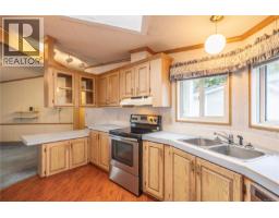 Kitchen - 601 2850 Stautw Rd, Central Saanich, BC V8M2C9 Photo 7