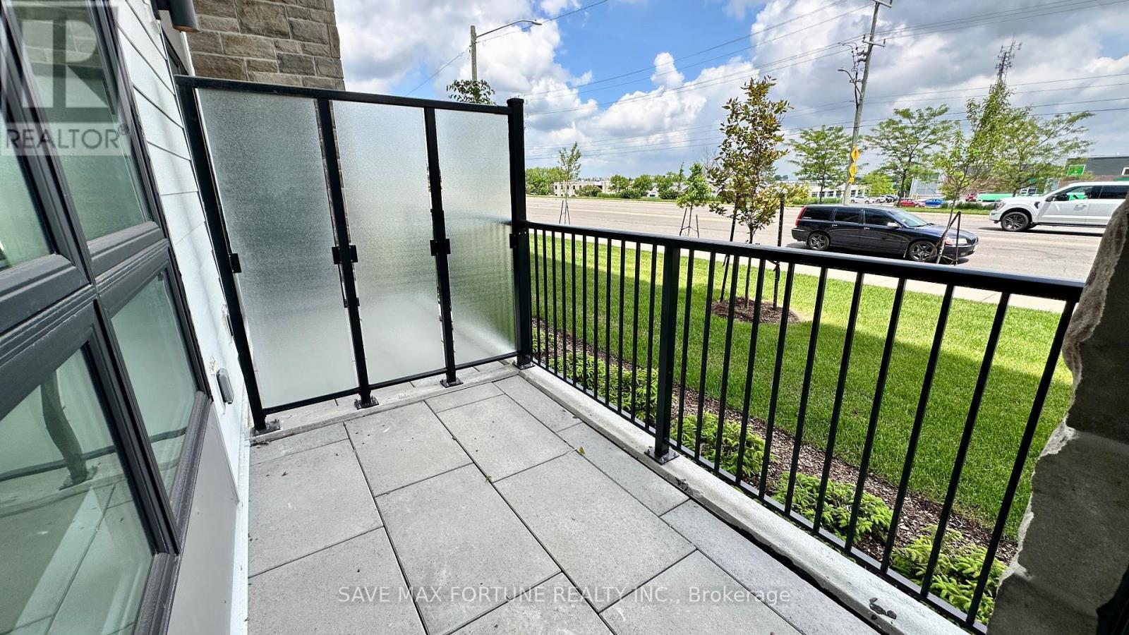 110 - 101 GOLDEN EAGLE ROAD, Waterloo — photo 6
