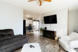 731 2nd Avenue, Rivers, MB R0K1X0 Photo 12