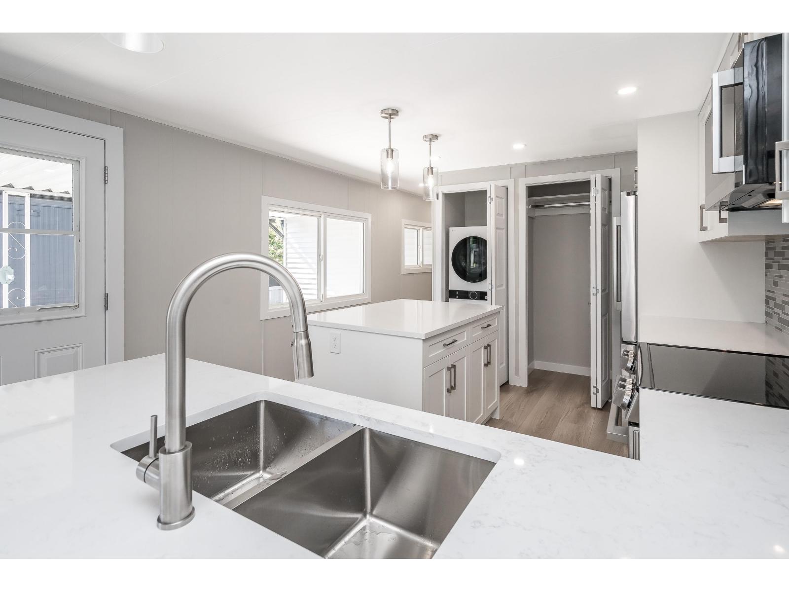 222 1840 160 STREET, Surrey - Image 1