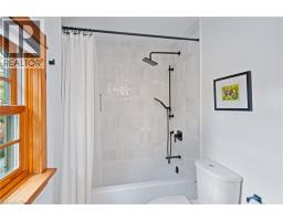851 Charlotte Street, Niagara On The Lake, ON L0S1J0 Photo 24