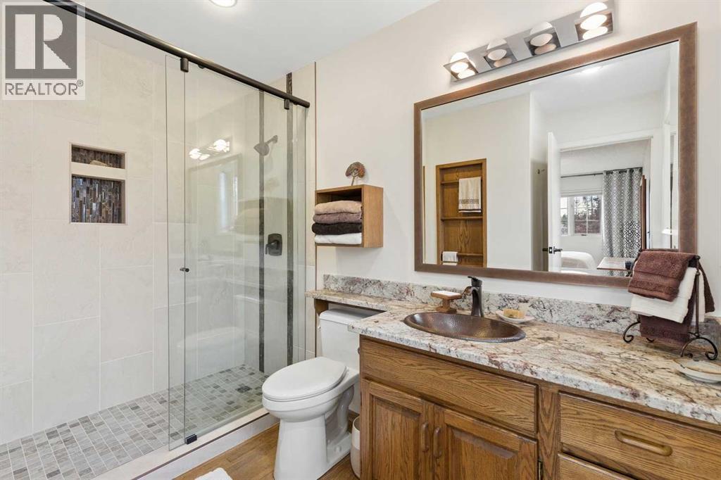 339 Wildwood Drive SW, Calgary — photo 18