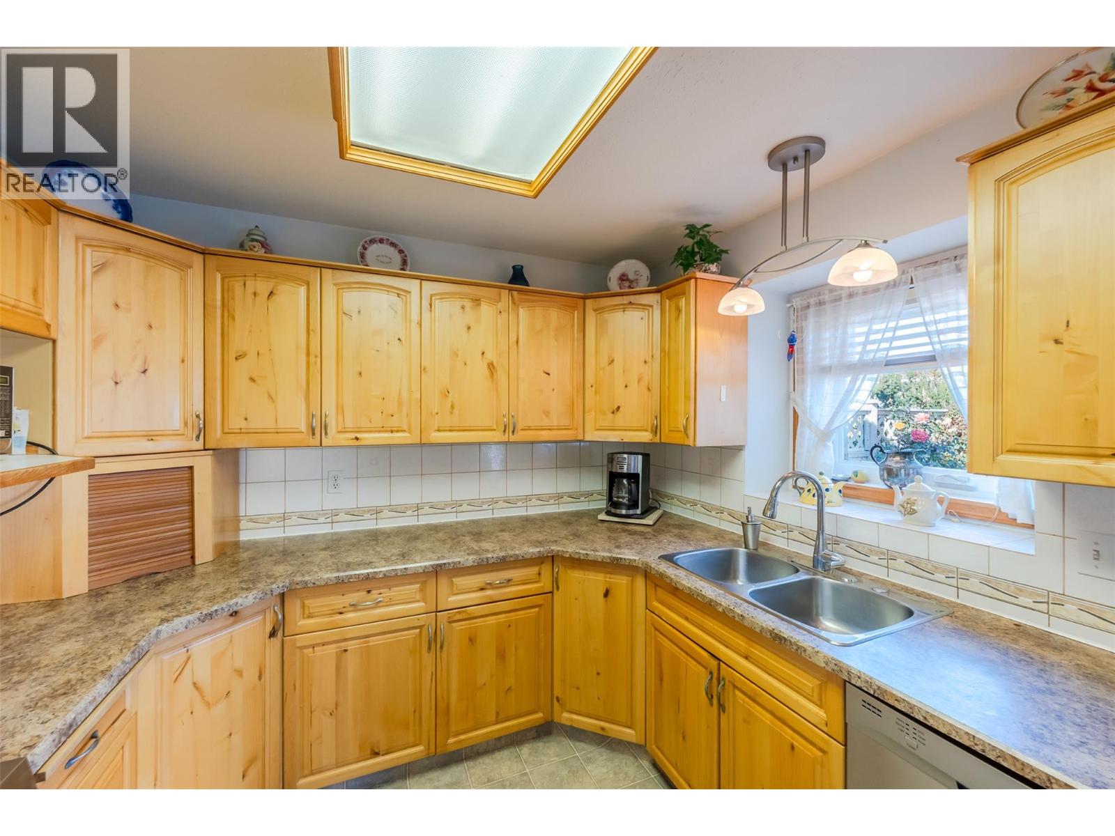#110 3400 Wilson Street - 13