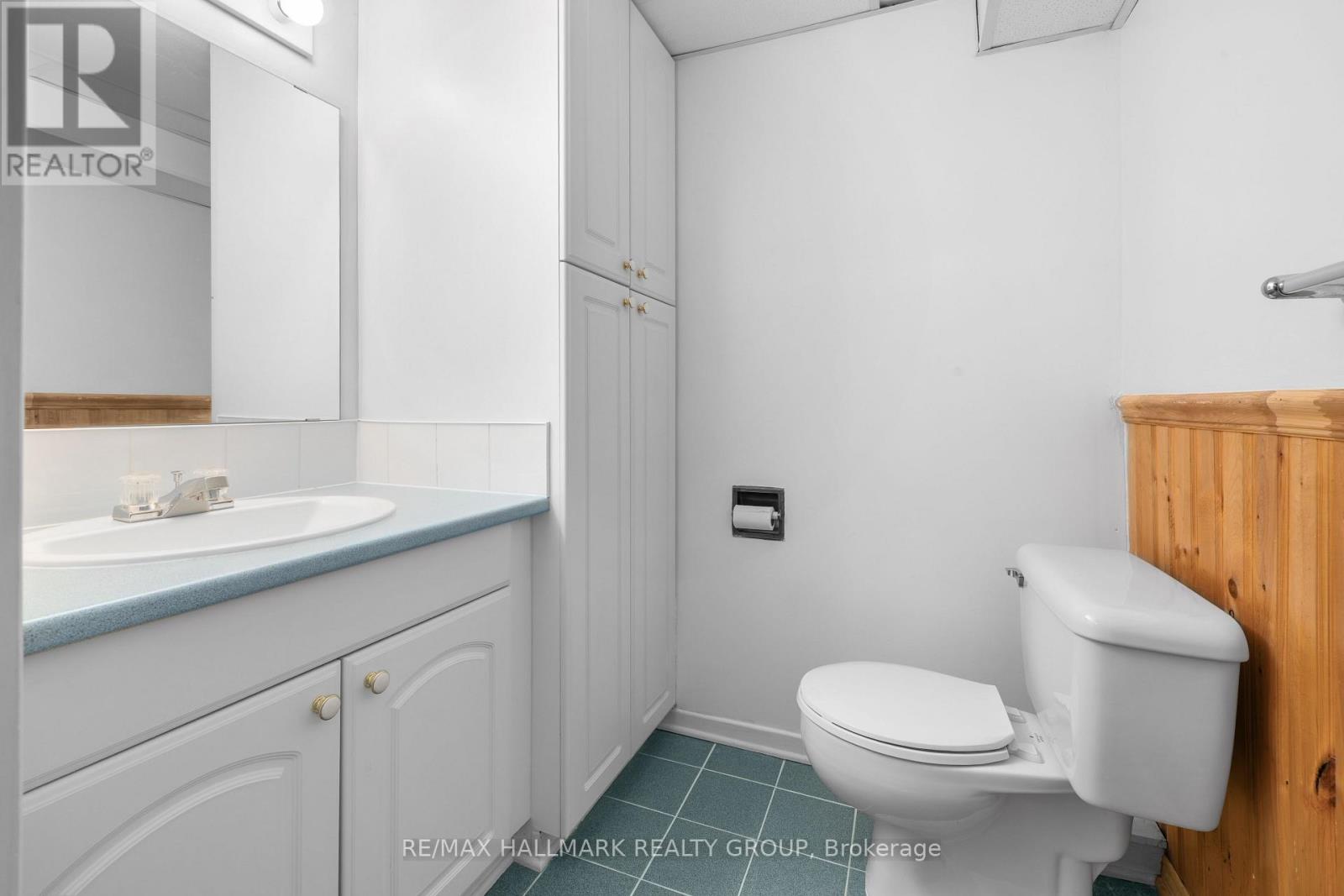 1A FORESTER CRESCENT - 28