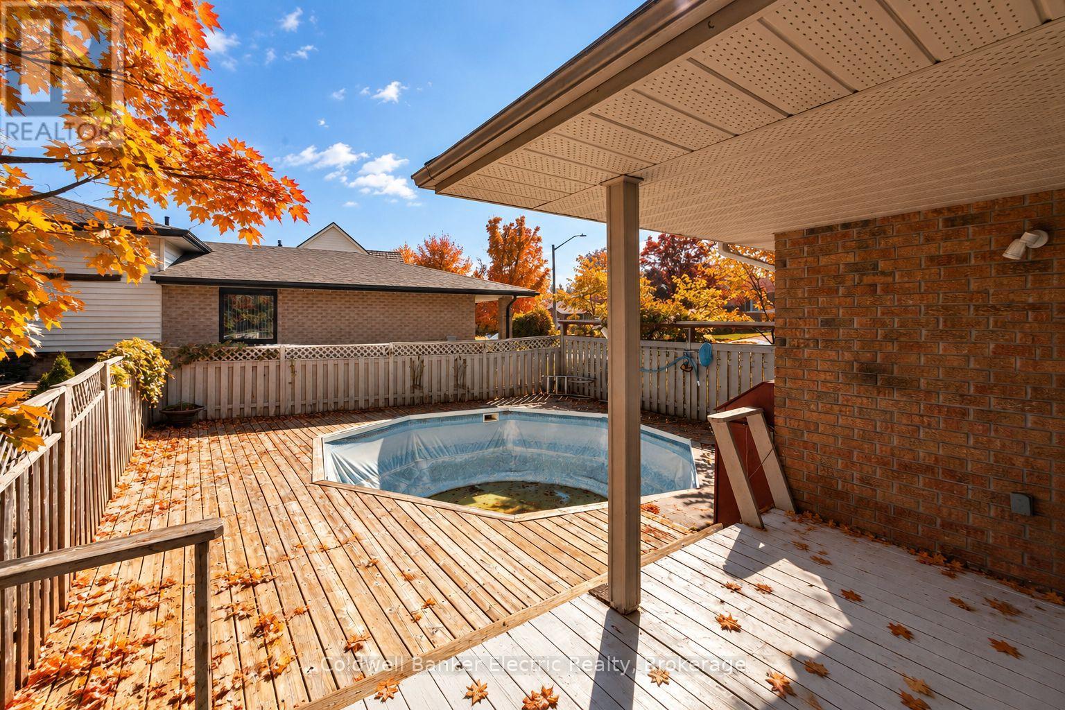 958 Smithside Court, Peterborough, ON photo 24