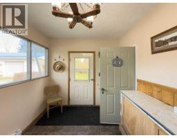 Living room - 37 Everdell Drive, Rural Clearwater County, AB T4T2A2 Photo 6