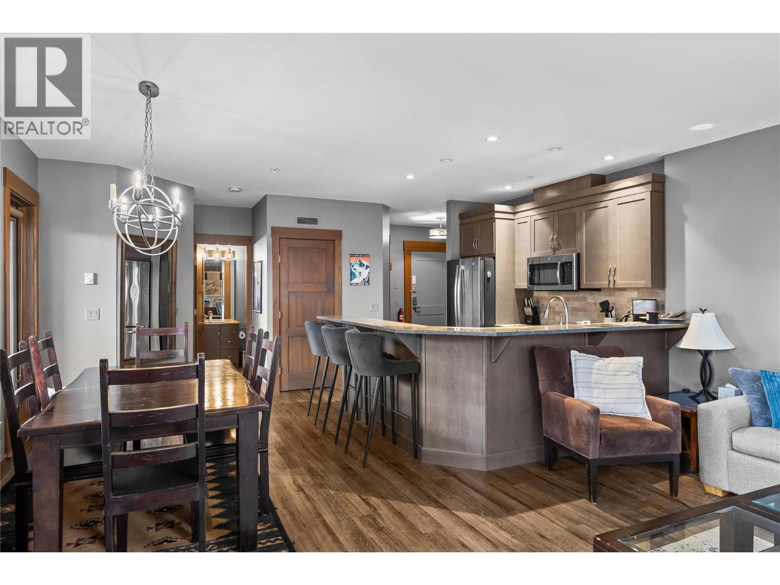 5300B Big White Road - 8