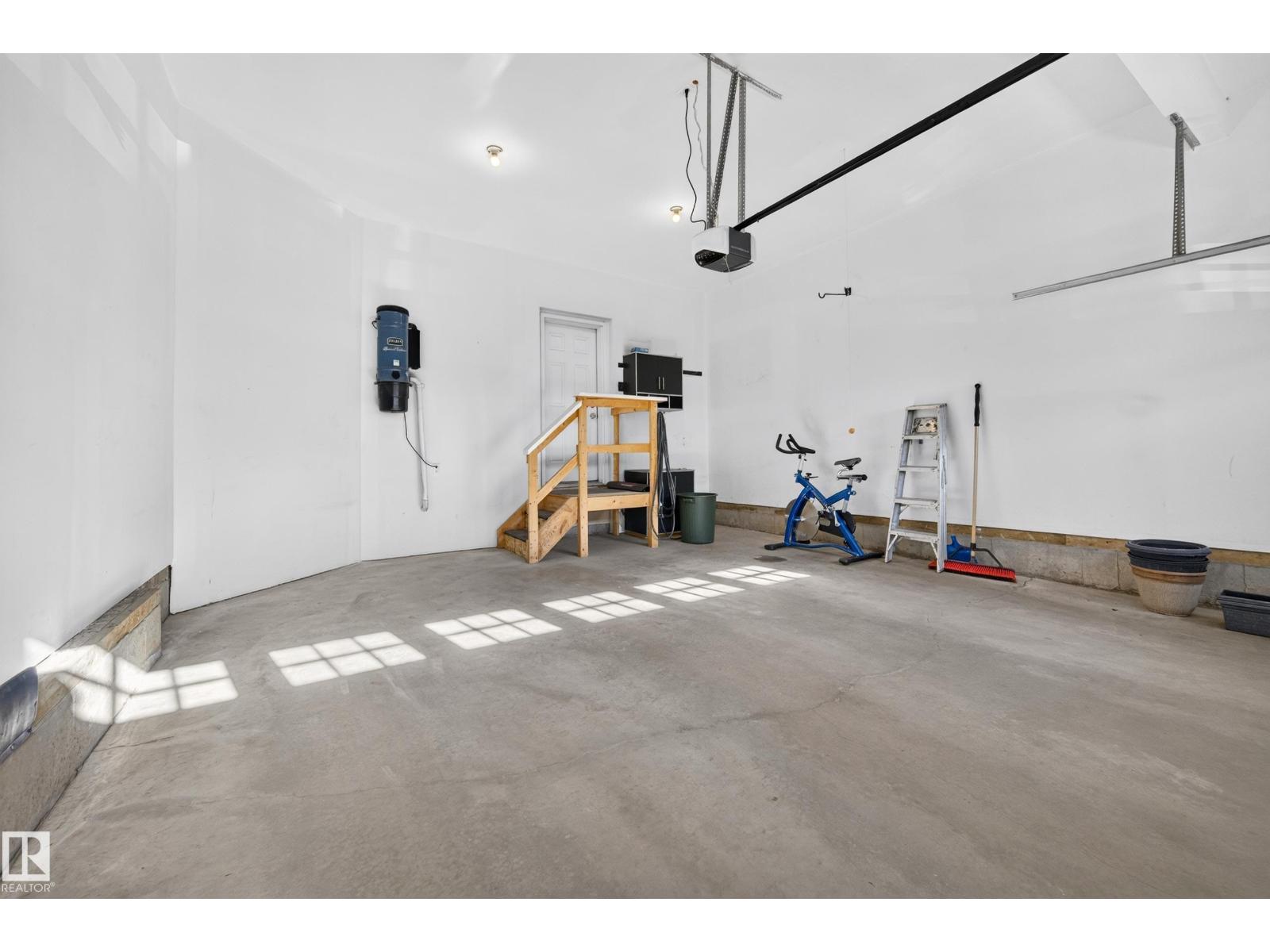 #404 41 Summerwood Boulevard, photo 51