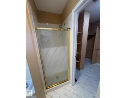 4424 28a St Nw Nw, Edmonton, AB T6T1K1 Photo 26