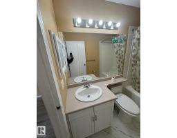 4424 28a St Nw Nw, Edmonton, AB T6T1K1 Photo 32
