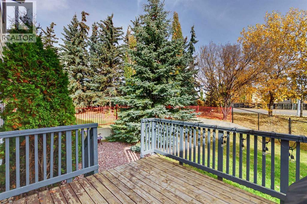 436 Rocky Ridge Bay NW, Calgary — photo 26