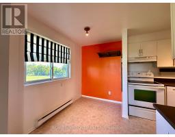 72b - 750 St. Andre Drive, Ottawa, ON K1C4S2 Photo 10