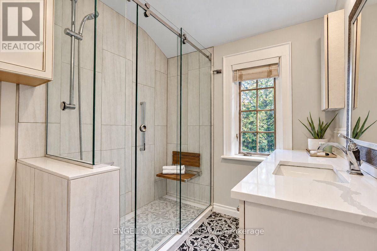 Main 3pc. bath