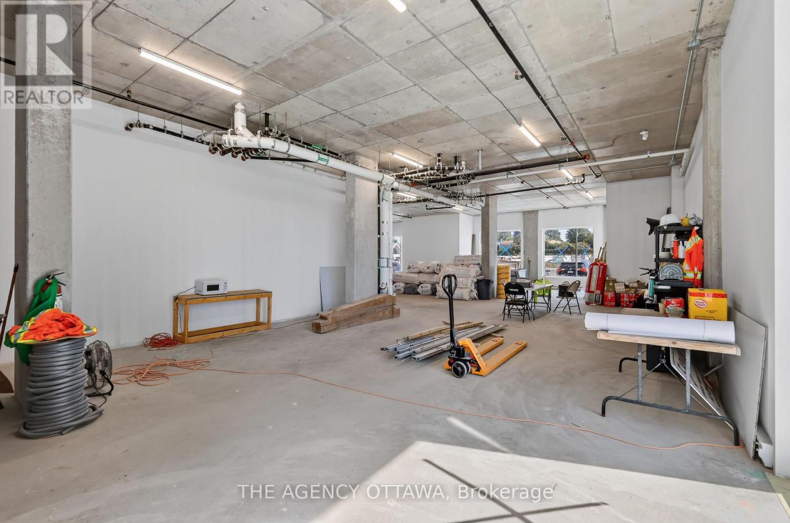Commercial Properties for Rent in Ottawa – 1 – 3073 RIVERSIDE DRIVE E – By Peter Sagos - Image 19