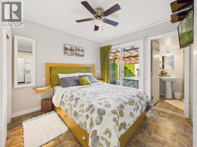 6941 KAMLOOPS STREET, Powell River - Image 1