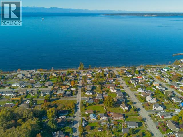 6941 KAMLOOPS STREET, Powell River - Image 1