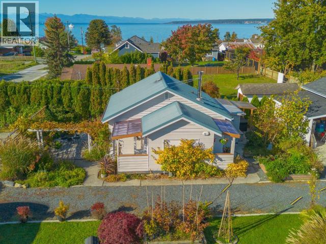 6941 KAMLOOPS STREET, Powell River - Image 1