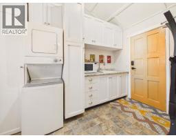 6941 Kamloops Street, Powell River, BC V8A1M3 Photo 20