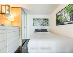1213 - 208 Queens Quay W, Toronto, ON M5J2Y5 Photo 8