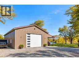 2890 County Road 20 East, Harrow, ON N0R1G0 Photo 26