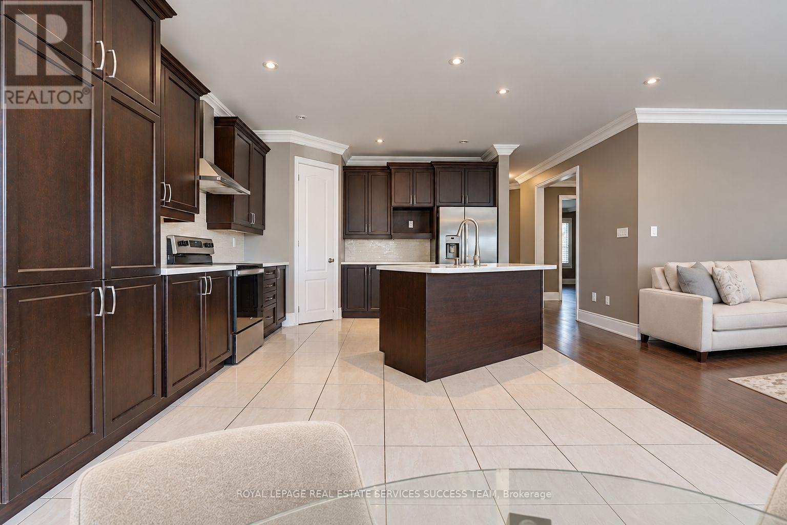 1684 Finkle Drive, Oshawa, ON photo 13