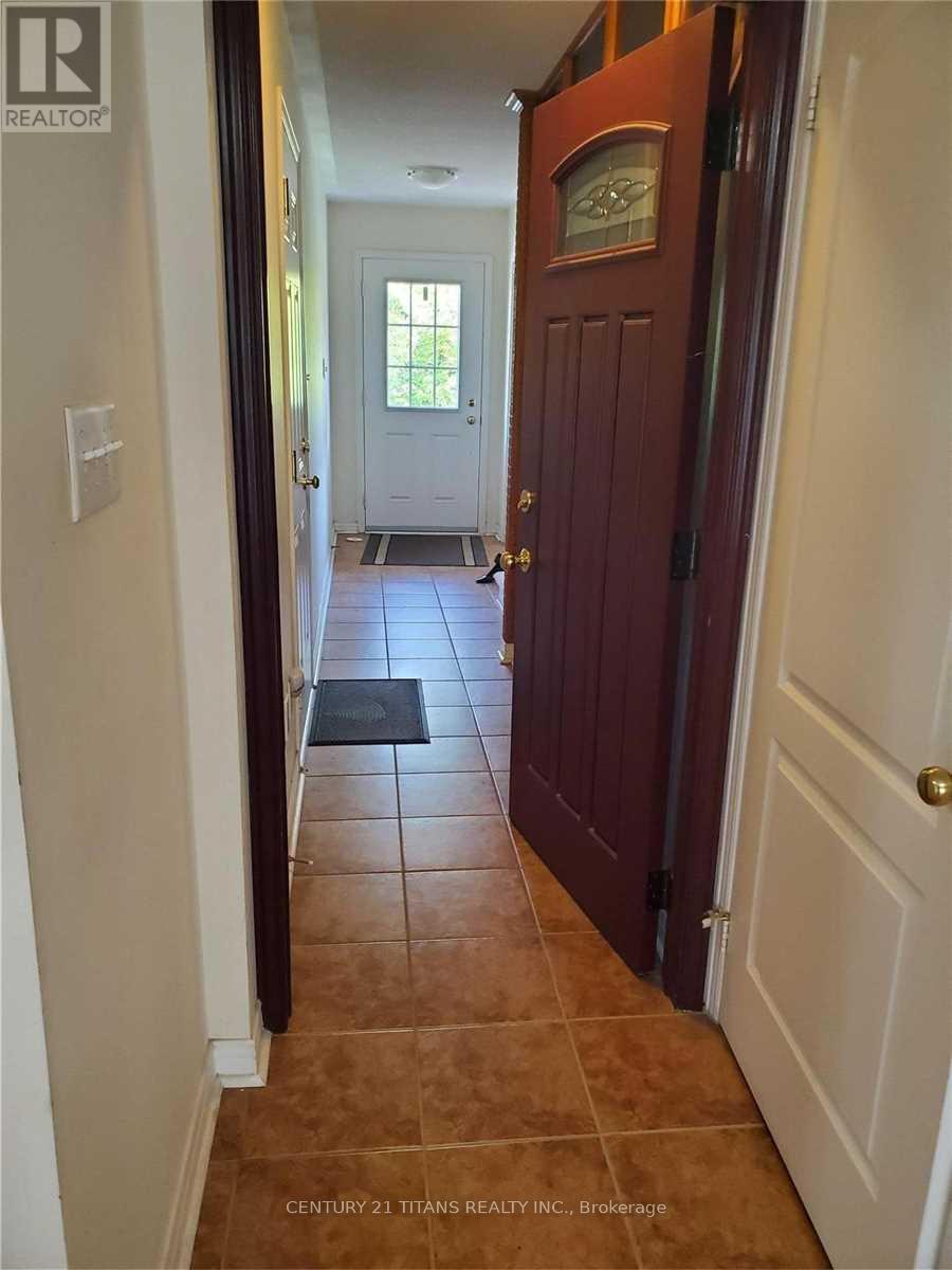 105 WILKES CRESCENT, Toronto (Clairlea-Birchmount) — photo 5