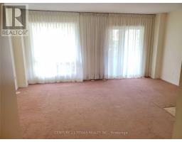 105 Wilkes Crescent, Toronto, ON M1L0B2 Photo 7