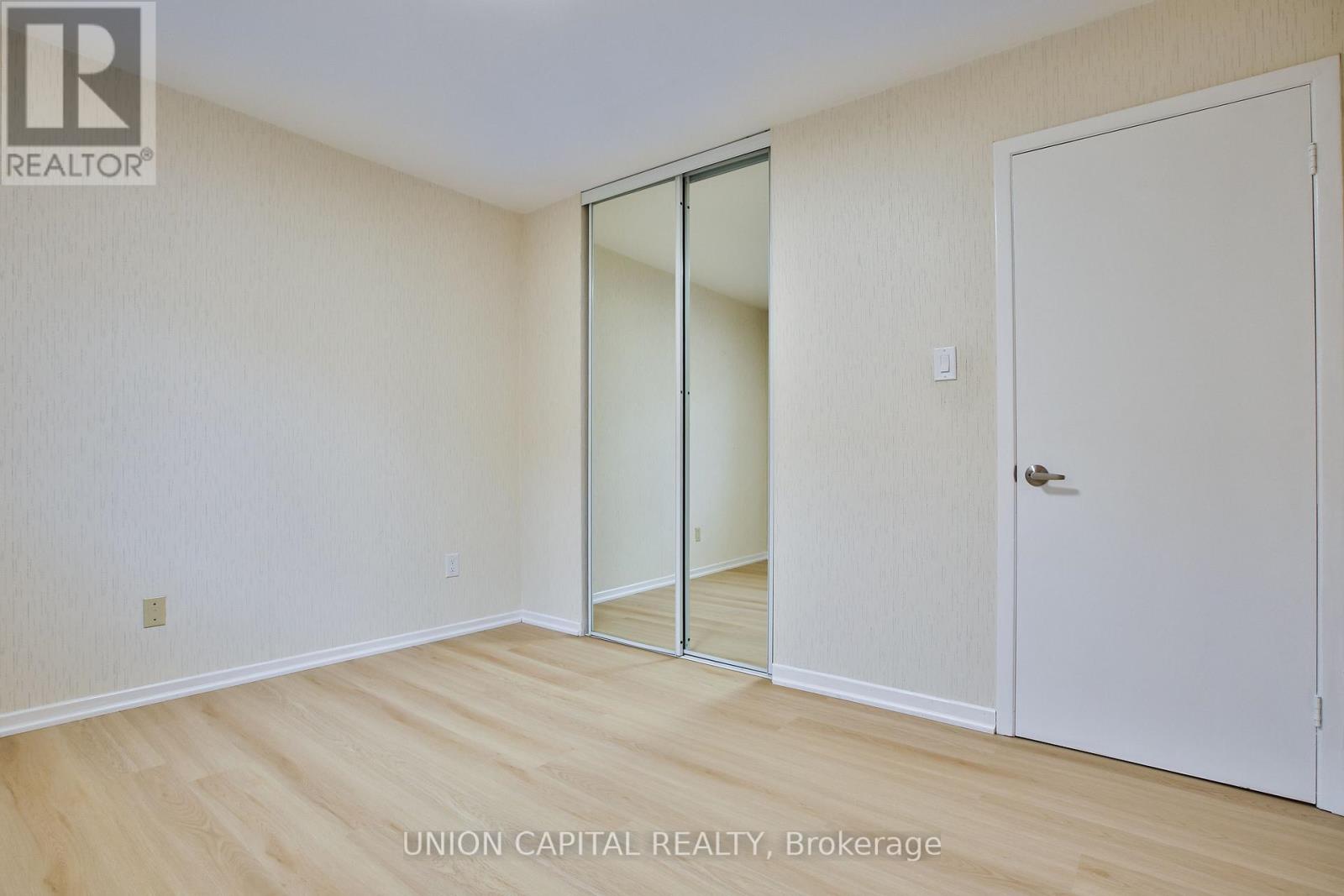 UPPER - 131 ROMFIELD CIRCUIT, Markham (Royal Orchard) — photo 9