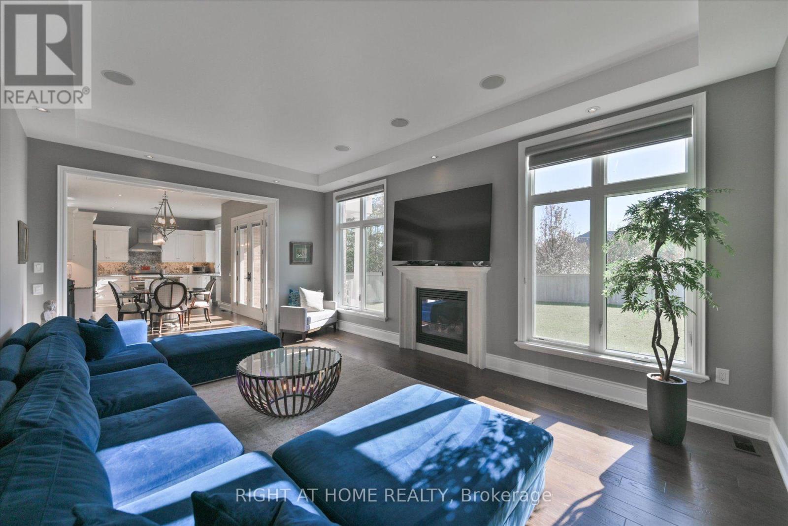 25 Wedgeport Court, King, ON photo 15