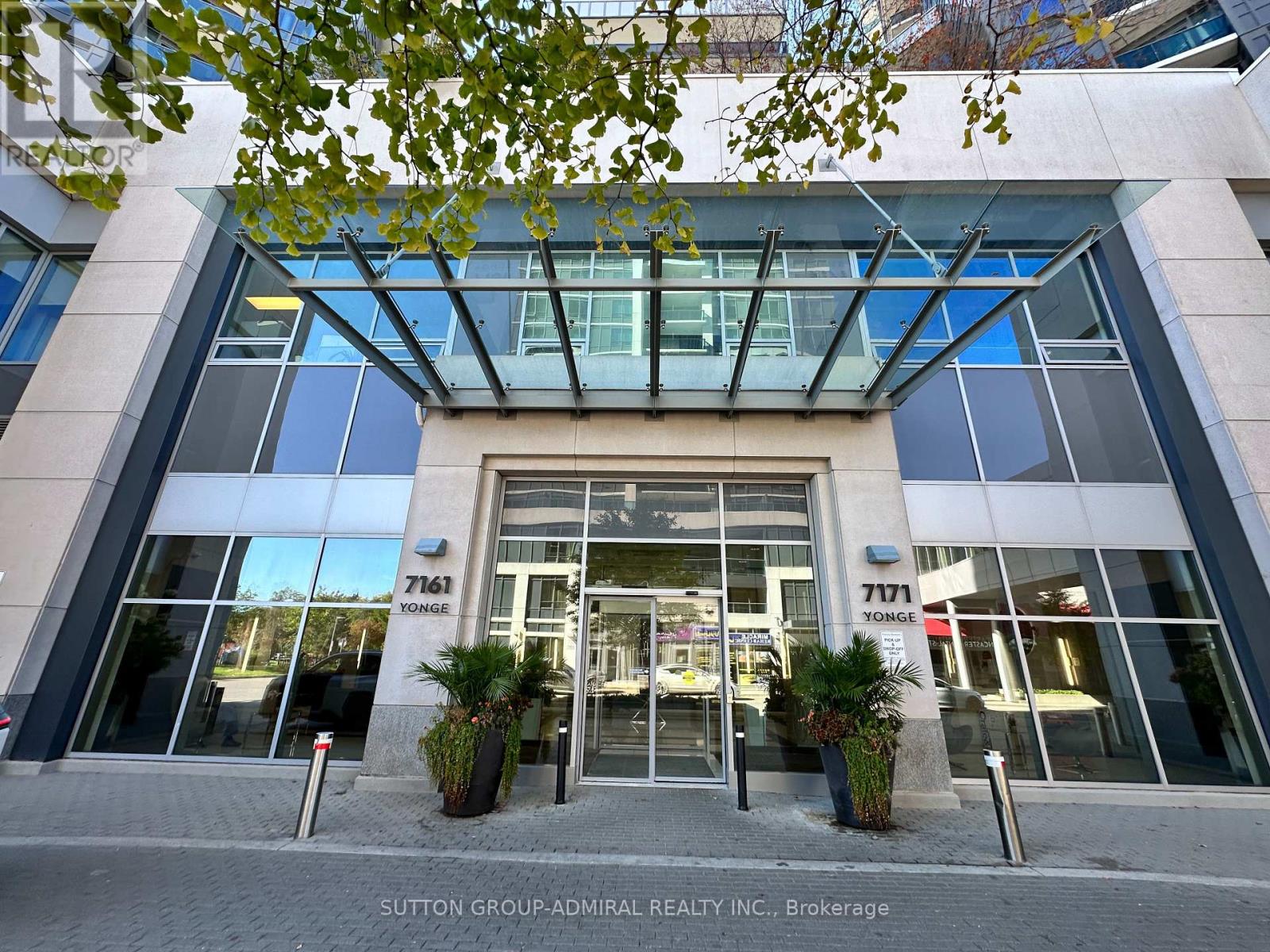 1728- 7161 Yonge Street, Markham, ON photo 2