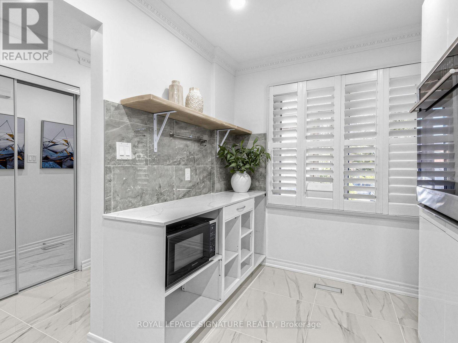 12 Strathmore Drive, Markham, ON photo 17
